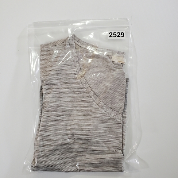 2529 * Prana Free Float Top Stripe Short Sleeve Tee Scoop Neck Gray Size S - Picture 9 of 9